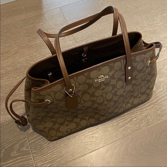 Coach logo drawstring logo shoulder bag - Picture 8 of 15